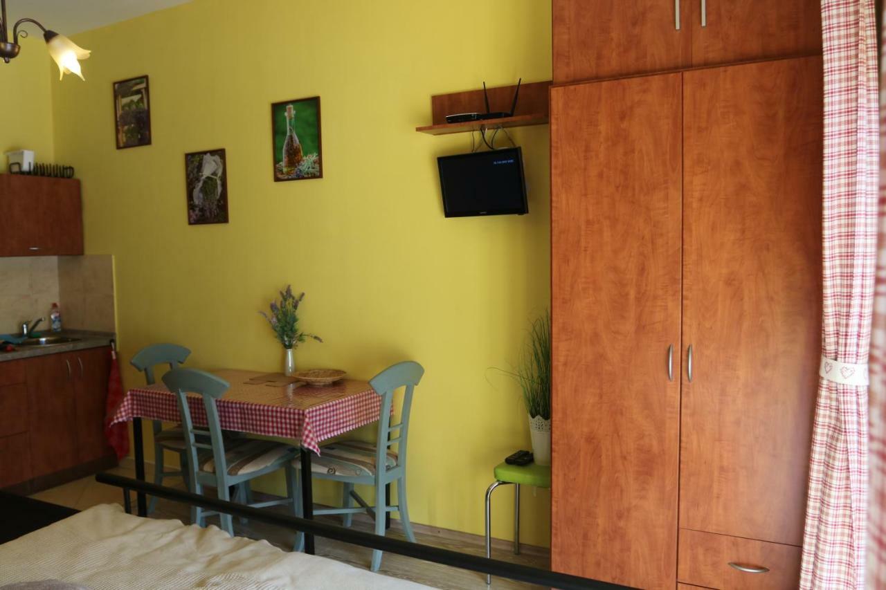 Apartman Beta Podhájska Exterior foto